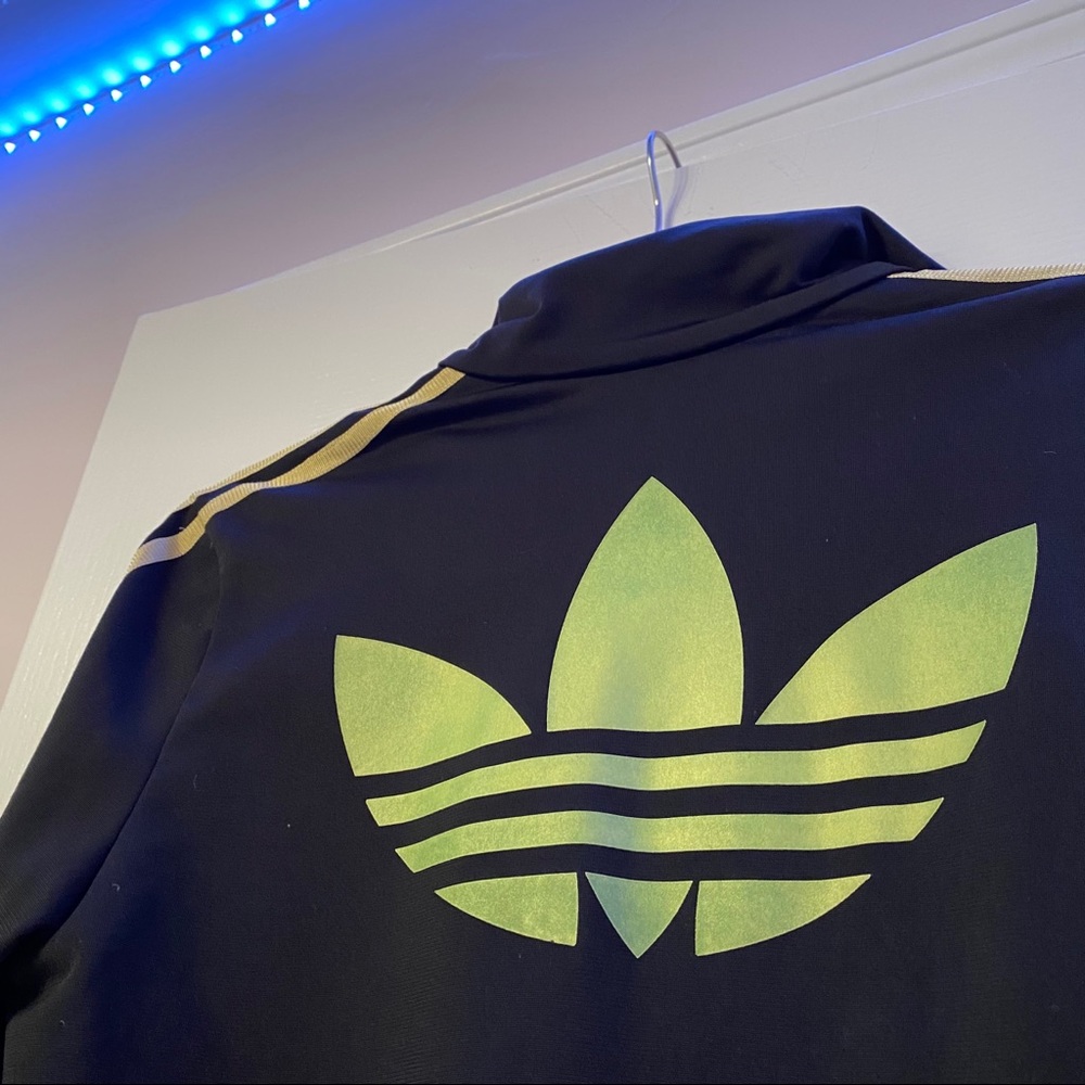 💕 • Adidas Firebird Track Jacket - Picture 3 of 3
